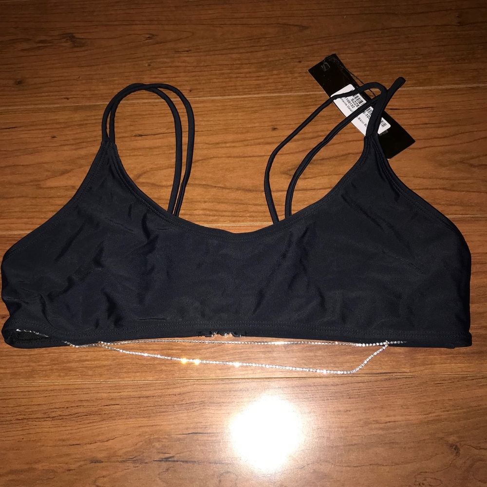 Diamond Chain Detail Crop Bikini